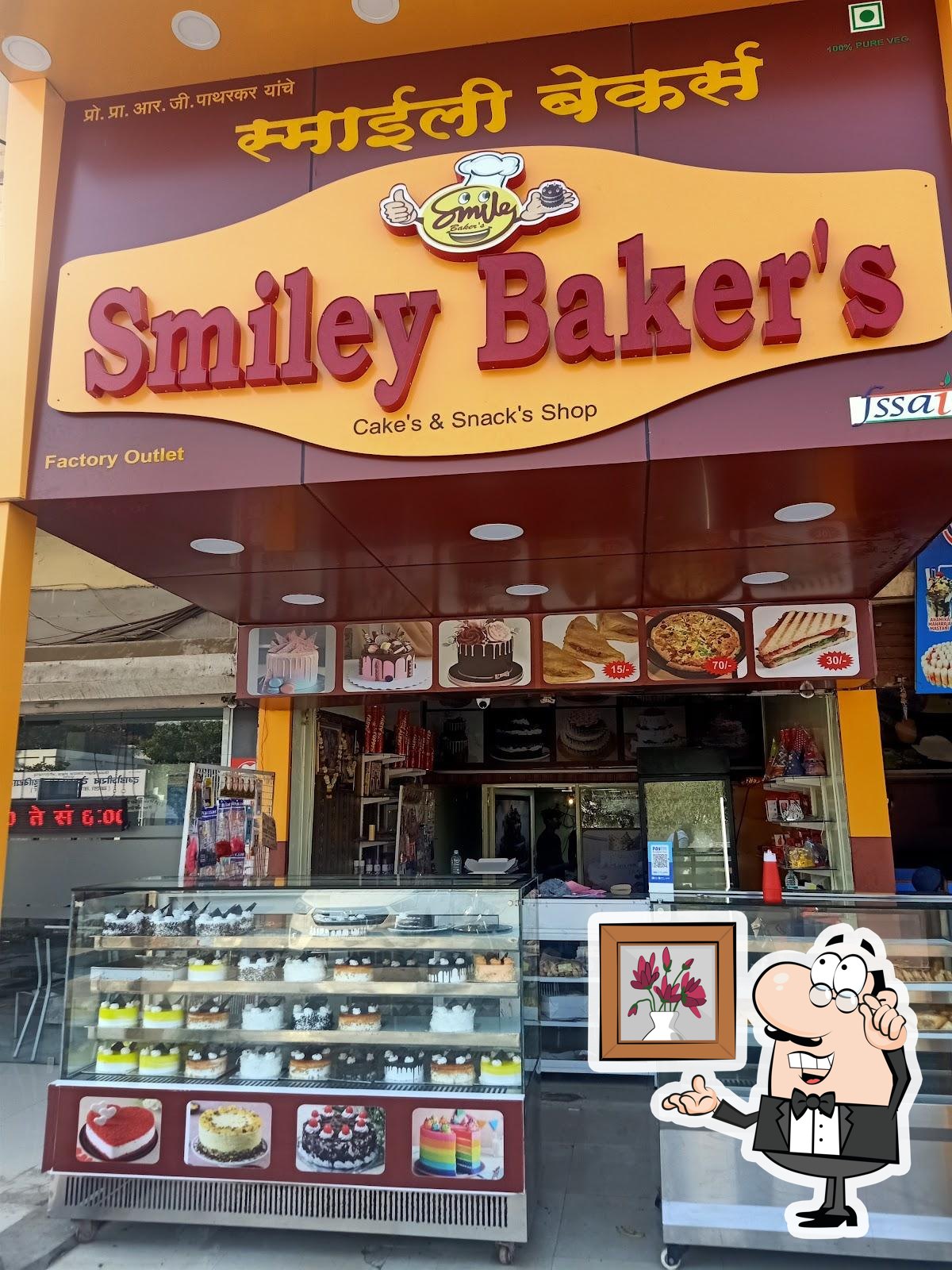 Smiley Bakers Shop